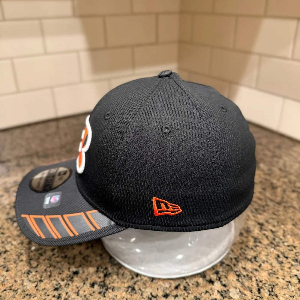 Cincinnati Bengals New Era 39THIRTY Stretch Fit Hat Cap M/L Black Orange NFL New